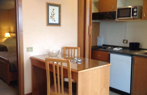 EUR Apartment | 80 m² Serviced apartment ∙ 3 bedrooms ∙ 127 guests