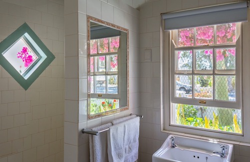 Prince Albert Bed & Breakfast | 81 on Church