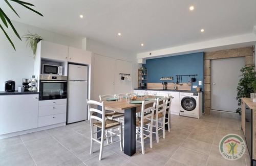 Les Portes du Coglais House | 85 m² Gîte ∙ 2 bedrooms ∙ 7 guests