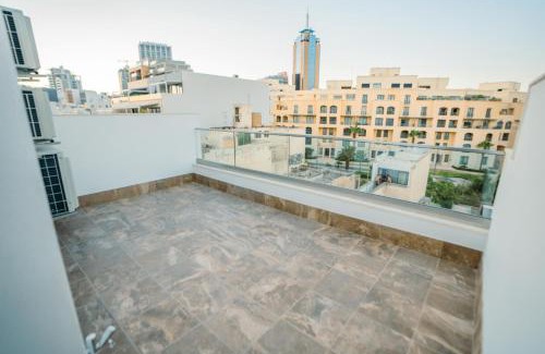 Paceville Apartment | 86 Spinola Bay