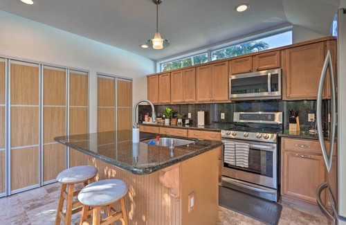 Miami Springs House | < 9 Mi to Downtown Miami - Modern Getaway
