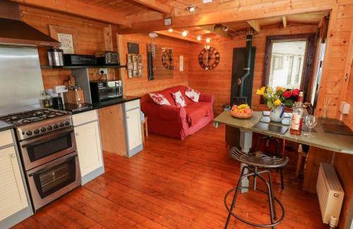 Milford Haven House | 90 m² House ∙ 1 bedroom ∙ 2 guests