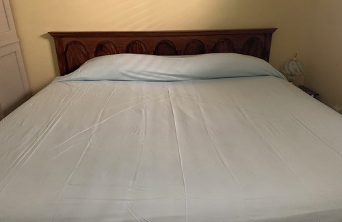 Hawkwood House | 900 Sqft walkout suite