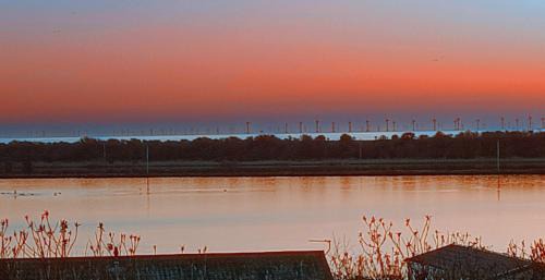 Millom Ski Chalet | 95C Sunset View Port Haverigg Marina Village