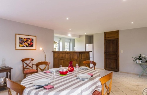 Saint-Lo Cottage | 99 m² Cabin ∙ 2 bedrooms ∙ 4 guests