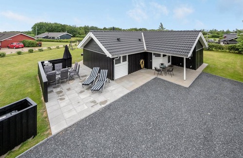 Skaven Strand House | 99 m² House ∙ 3 bedrooms ∙ 6 guests