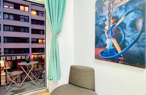 Brigittenau Apartment | 9BR Apt for 18P Walk to Augarten