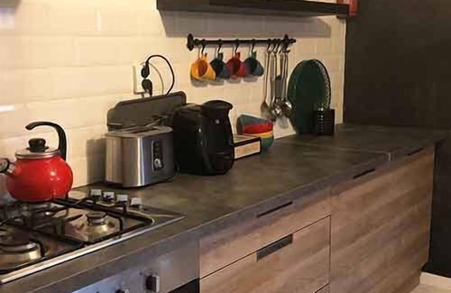 Henansal Cottage | A 2 bedroom cottage that sleeps 4 guests in 2 bedrooms with covered pool