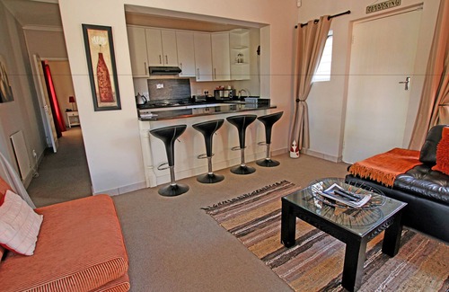 Port Elizabeth House | A&A Guesthouse