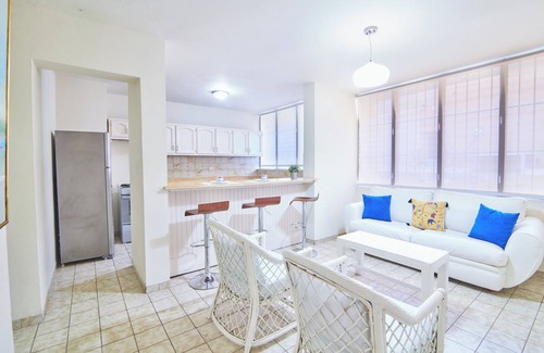 Ensanche Independencia Apartment | A Beautiful Studio Apartments Furnished in Gascue