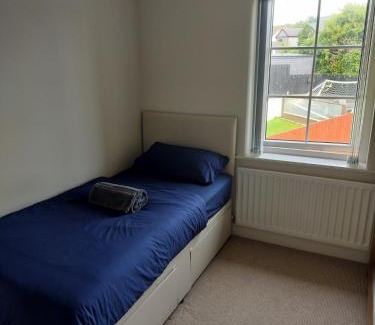 Newtownards House | A beautiful Town home