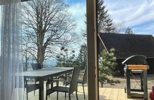 Prichovice Apartment | A big burrow in the beautiful surroundings of the Jizera Mountains.