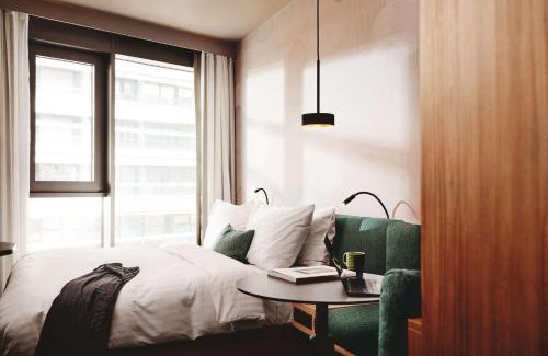 Kaisermuhlen Apartment | A by Adina Vienna Danube