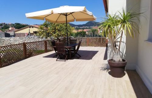 Cangas House | A Casa dos Retales