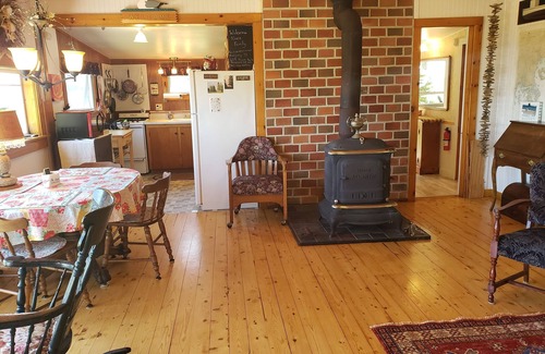 Jonesport Cottage | A Charming Beachfront Cottage