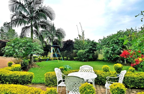 Gikondo House | A charming villa in a quiet area of Kigali. Voted Best Bed&Breakfast/TripAdvisor