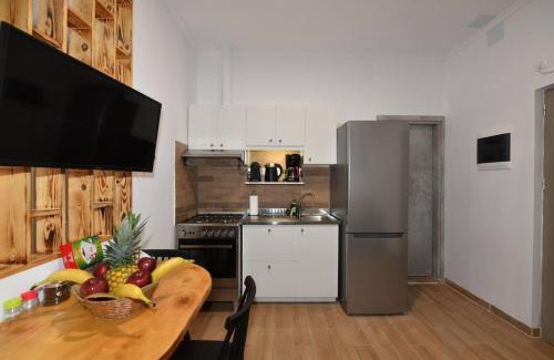 Drapanias Apartment | A comfy studio with hot tub