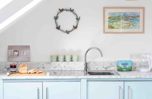 Lyme Regis House | A cosy hideaway on the Jurassic Coast