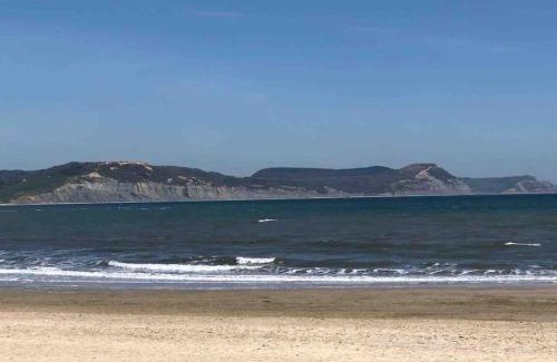 Lyme Regis House | A cosy hideaway on the Jurassic Coast