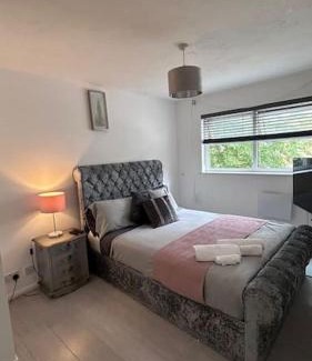 Barking Apartment | A cozy apartment in barking