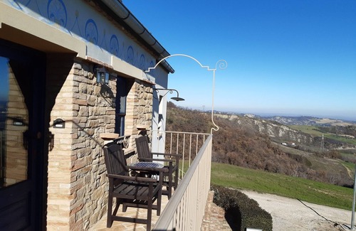 Castiglione Messer Raimondo Apartment | A cute apartment perfect for two in the Abruzzo countryside at La Stradella