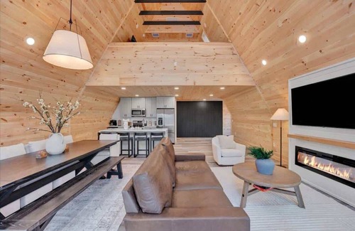 Blakeslee Cabin | A-Frame Cabin in the Pines- Hot Tub- Firepit- Lake Access