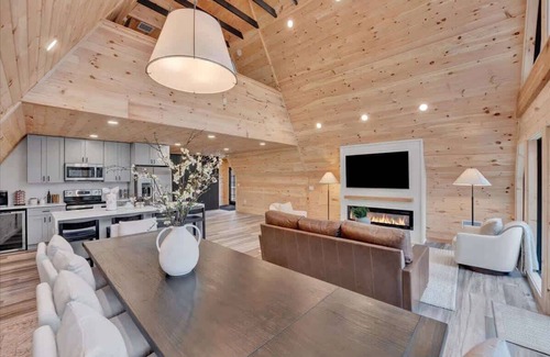 Blakeslee Cabin | A-Frame Cabin in the Pines- Hot Tub- Firepit- Lake Access