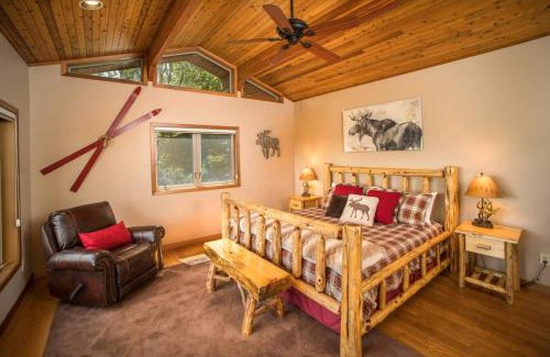 Sugar Grove House | A-frame, Grand Views, Hot Tub, Mins To Boone & Asu