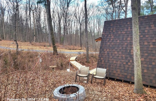 Broadway Cabin | A-frame in the Brambles Cabin, Broadway, Virginia