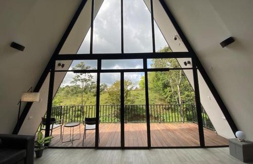 Katira Ski Chalet | A-Frame, Rio Celeste in premises and close to park