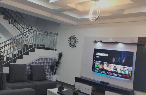 Abuja Apartment | A fully detached duplex