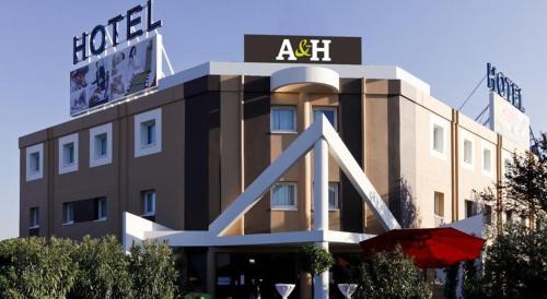 Porte Des Alpes - Mi Plaine - Manissieux Hotel | A&H PRIVILÈGE Lyon Est - Saint Priest Eurexpo