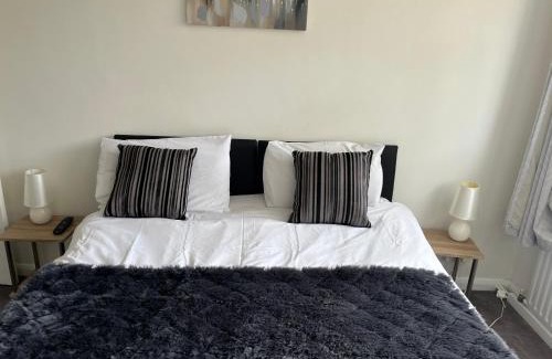 Ascot Apartment | A Home from Home