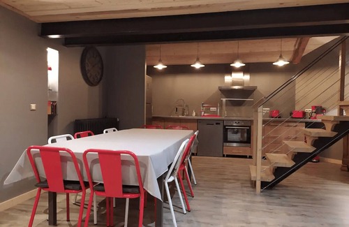 Le Chambon-sur-Lignon House | A L'ebenisterie, Gîte Idéal Pour un Séjour en Famille ou Entre Amis