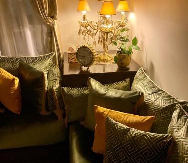 La Madeleine Bed & Breakfast | A La Fleur d Oranger - Lille La Madeleine