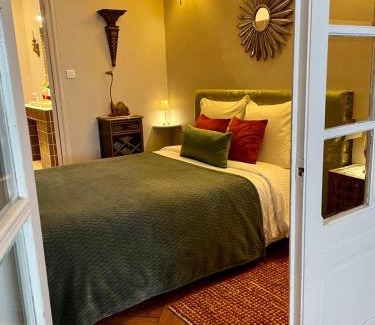 La Madeleine Bed & Breakfast | A La Fleur d Oranger - Lille La Madeleine