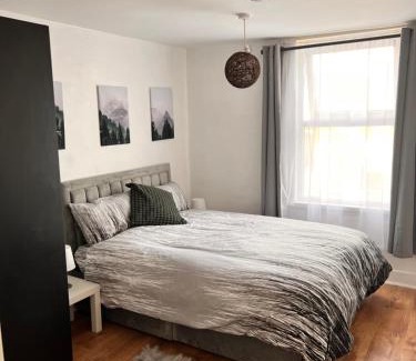 Tottenham Green House | A little slice of London