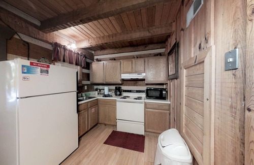 Rocky Grove Cabin | A Love Shack