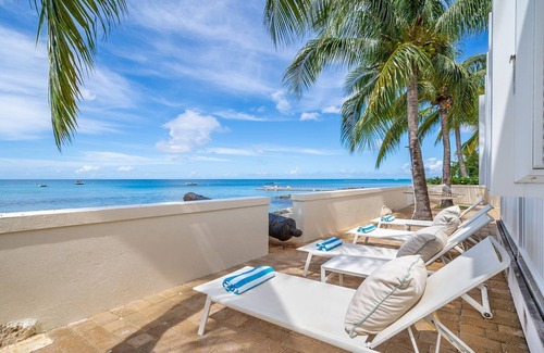 Clinketts Villa | A Lovely Beachfront Home In A Quiet Location On The West Coast Of Barbados