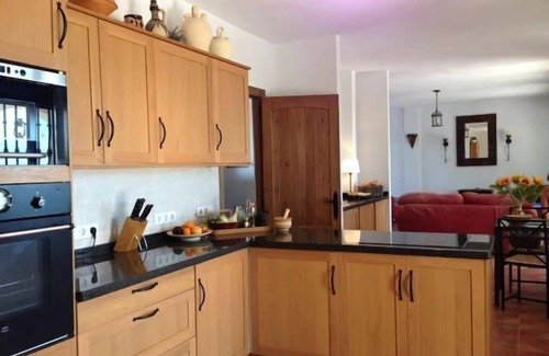 Comares Villa | A Luxury 3 Bedroom Villa near to Comares, with wonderful views all around