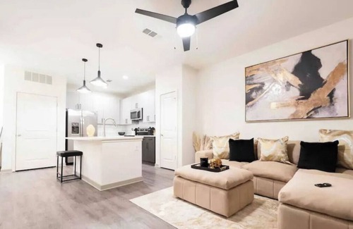 Summerhill Apartment | A Luxury Get Away A+Amenities