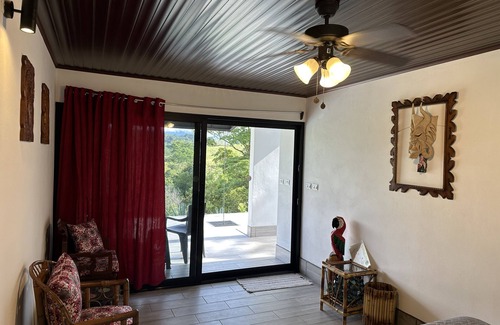 Quebrada La Gamba Cabin | A modern and remote retreat, where nature thrives amidst contemporary comforts.