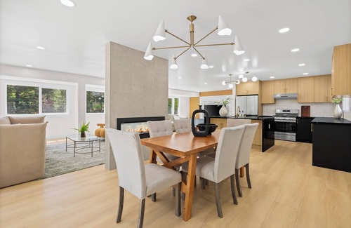 Orinda House | A Modern & Homely 3BR & 2BR