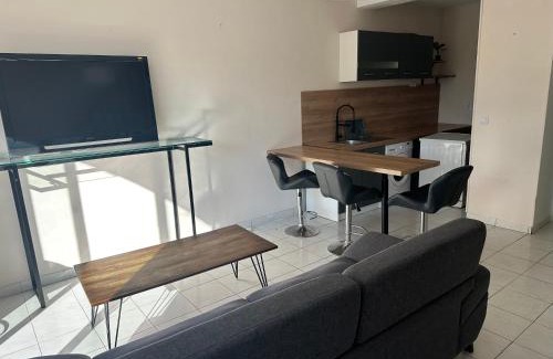 Pineto House | A Murza, Mini villa duplex, 2 chambres, Marana - à la nuitée