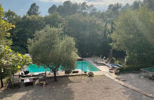 La Verdiere House | A Nice Place To be