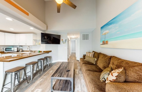 Midtown Ocean City Cottage | A pair of bay view cottages with cable & free WiFi - walk 2 blocks to the beach