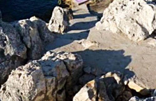 Demre House | A Peaceful Retreat Right by the Sea