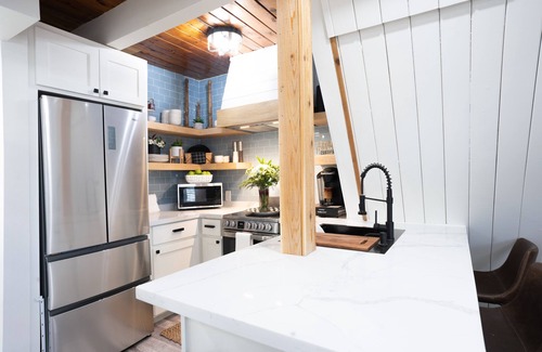McAllen House | A pet friendly A-Frame with a hot tub & fire pit!