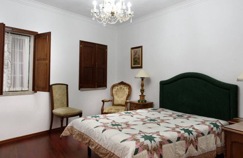 Proenca-a-Nova House | A Sobreirinha (Jacuzzi & Pet Friendly)