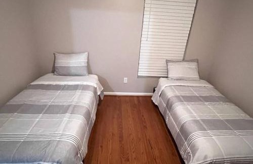 Fuquay-Varina House | A spacious and warm house